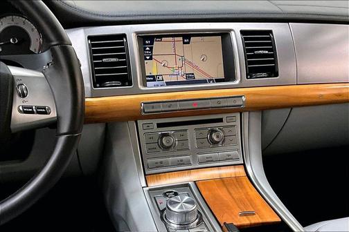 Blue Frost 2010 Jaguar XF Luxury