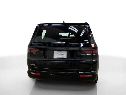 2025 Jeep Wagoneer Series II