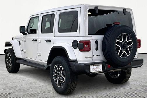 Bright White Clearcoat 2026 Jeep Wrangler Sahara