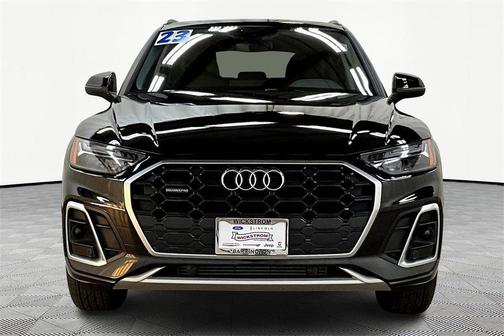 2023 Audi Q5 45 S line quattro Premium