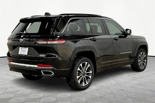 2025 Jeep Grand Cherokee Overland