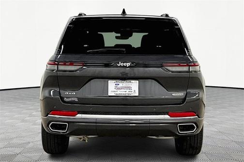 2025 Jeep Grand Cherokee Summit