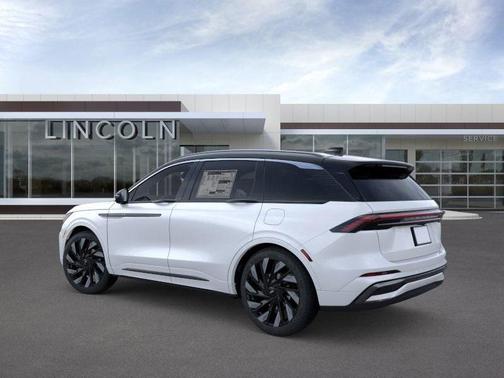 2025 Lincoln Nautilus Black Label