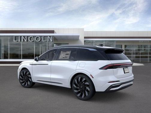 2025 Lincoln Nautilus Black Label