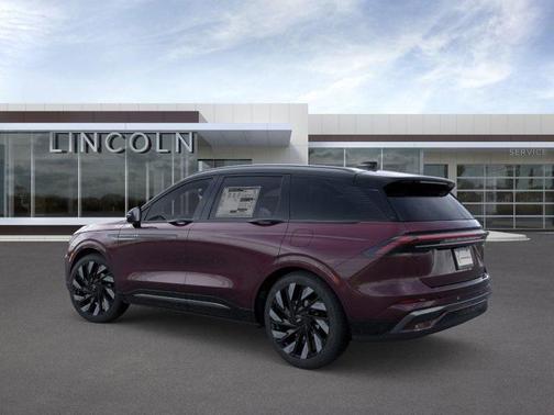 2025 Lincoln Nautilus Reserve