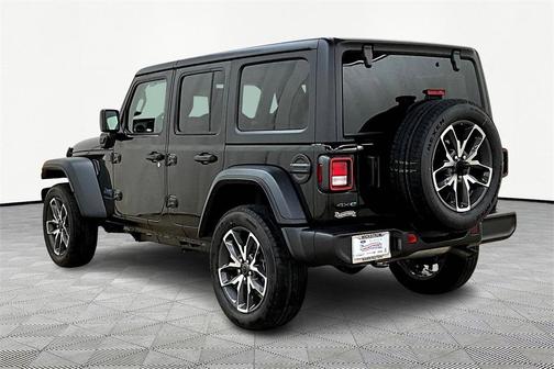 2025 Jeep Wrangler 4xe Sport