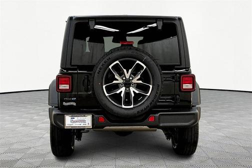 2025 Jeep Wrangler 4xe Sport