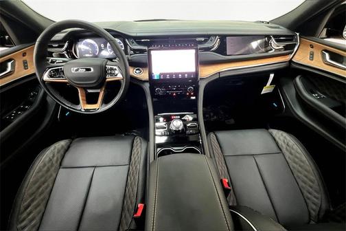 2025 Jeep Grand Cherokee L Summit