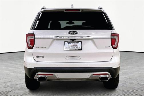 2017 Ford Explorer Platinum