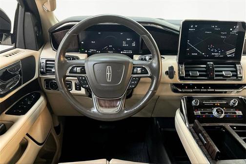 2021 Lincoln Navigator L Reserve