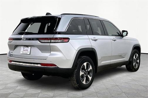 2022 Jeep Grand Cherokee 4xe Base
