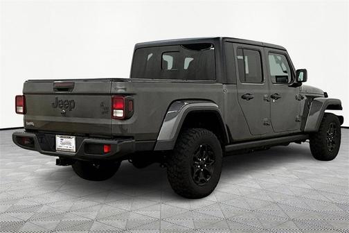 2022 Jeep Gladiator Sport