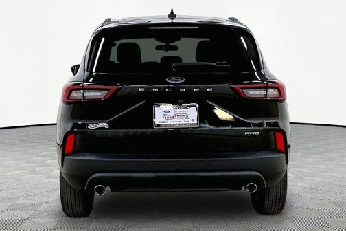 Rock 2026 Ford Escape ST-Line