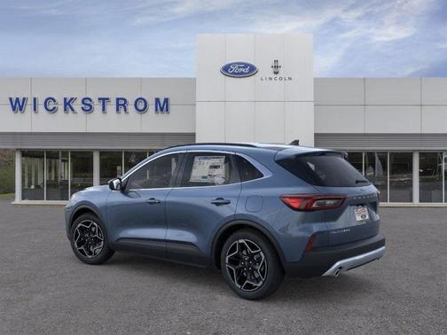 2026 Ford Escape Platinum