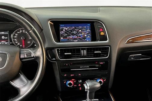 2015 Audi Q5 2.0T Premium Plus