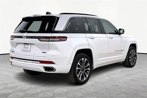 2024 Jeep Grand Cherokee Overland