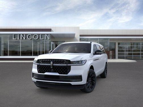 Crystal White Metallic 2025 Lincoln Navigator L Reserve