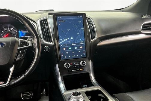 2021 Ford Edge ST