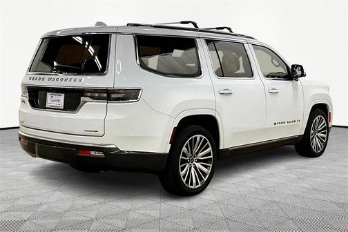 2022 Jeep Grand Wagoneer Series III