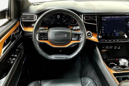 2022 Jeep Grand Wagoneer Series III