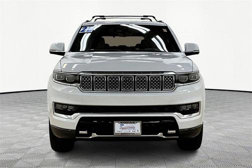 2022 Jeep Grand Wagoneer Series III