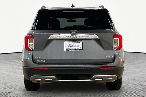 Carbonized Gray Metallic 2023 Ford Explorer XLT