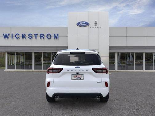 2026 Ford Escape ST-Line Elite