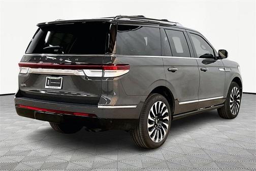 2024 Lincoln Navigator Black Label