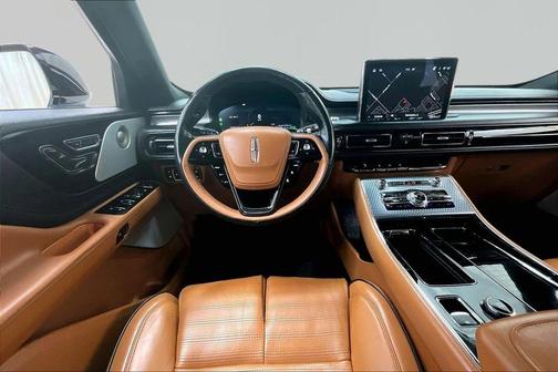 White Metallic 2023 Lincoln Aviator Black Label Grand Touring