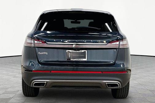 Blue Metallic 2022 Lincoln Nautilus Reserve