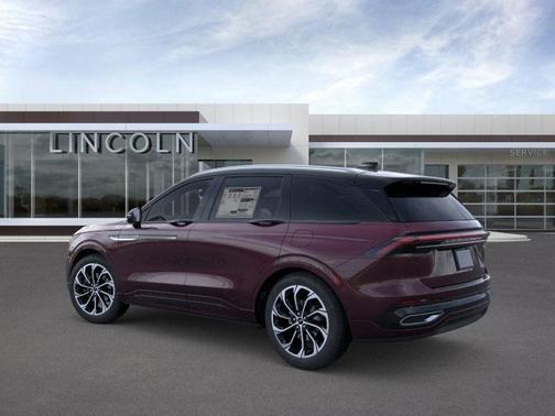 2025 Lincoln Nautilus Reserve