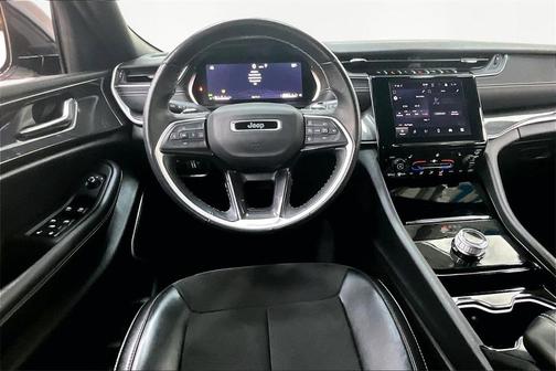 2022 Jeep Grand Cherokee L Laredo