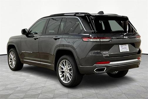 2025 Jeep Grand Cherokee Summit