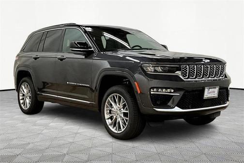 2025 Jeep Grand Cherokee Summit