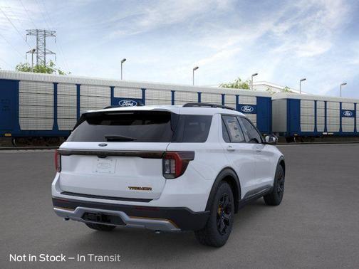 Space White Metallic 2026 Ford Explorer Tremor