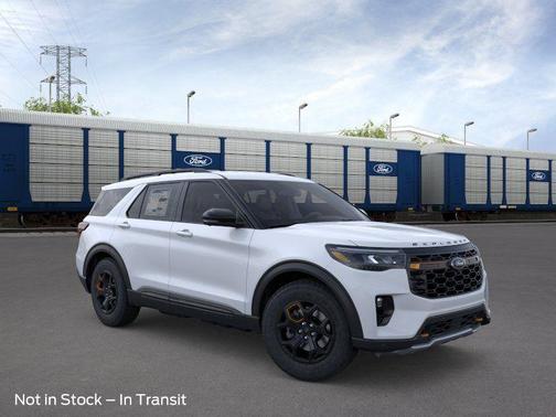 Space White Metallic 2026 Ford Explorer Tremor