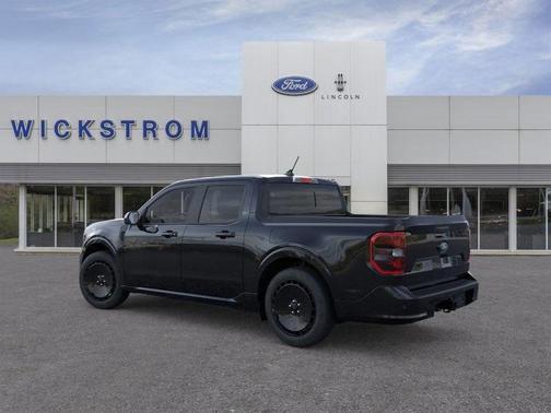2025 Ford Maverick Lobo Standard
