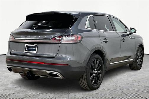 2021 Lincoln Nautilus Reserve