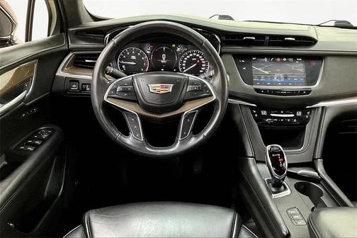 2018 Cadillac XT5 Platinum