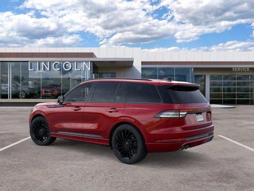 Red Carpet 2026 Lincoln Aviator Reserve AWD