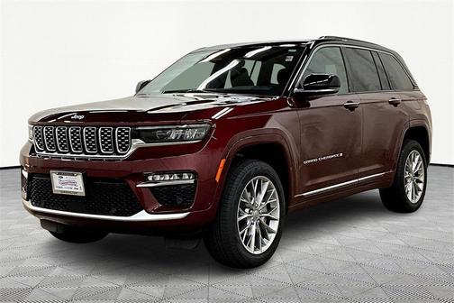 2025 Jeep Grand Cherokee Summit