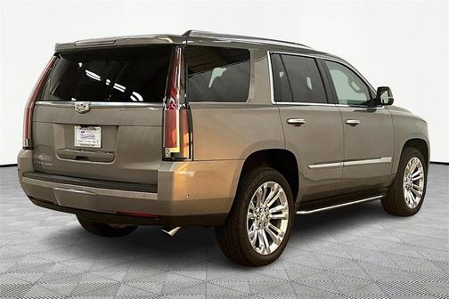 2018 Cadillac Escalade Premium Luxury
