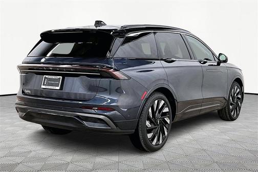 2024 Lincoln Nautilus Black Label