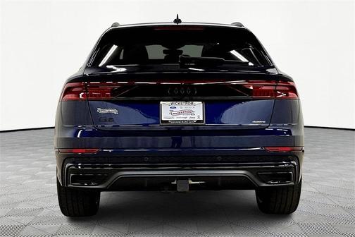 2021 Audi Q8 55 Prestige
