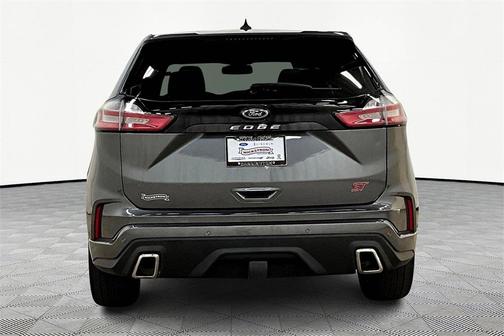 2022 Ford Edge ST