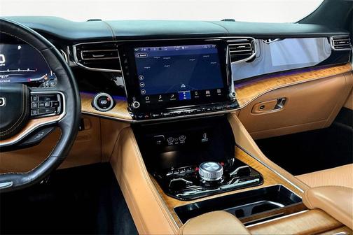 2022 Jeep Grand Wagoneer Series III