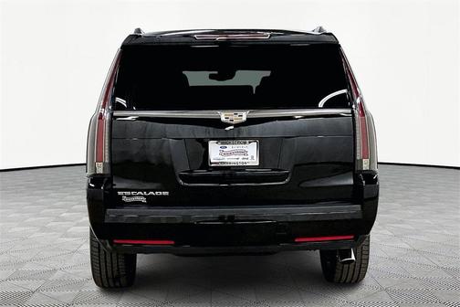 2016 Cadillac Escalade Premium