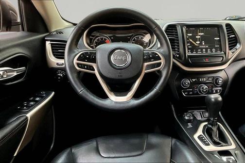 Granite Crystal Clearcoat Metallic 2017 Jeep Cherokee Limited