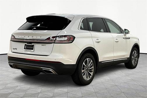 2020 Lincoln Nautilus Standard