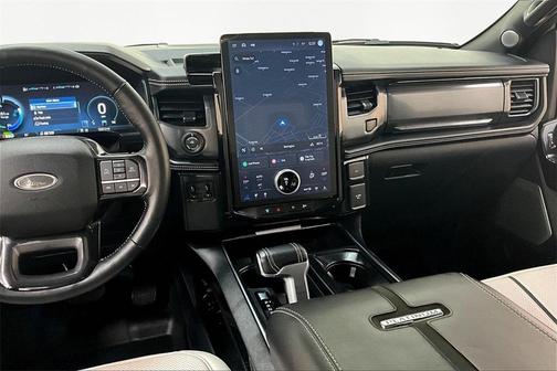 2023 Ford F-150 Lightning Platinum